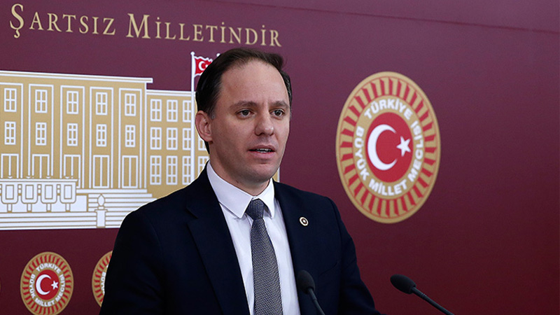 Chp'li Yavuzyılmaz'dan İbb'deki Helikopter Yolsuzluğu İddiasıyla Suç Duyurusu