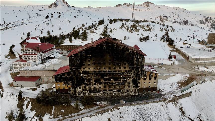 Kartalkaya Yangını Mağduru Aileler Meclis'te: "Vali Üzülüyor Diye Ağlamamız Engellendi"
